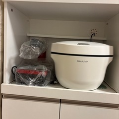 キッチンボード　スライドテーブル付きの画像