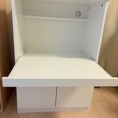 キッチンボード　スライドテーブル付きの画像