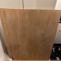 有孔ボード　82×113センチ　2枚の画像