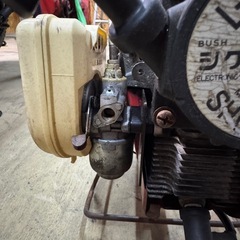 レトロ シクタニ刈払機 ジャンクの画像