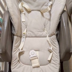 コンビ ハイローチェア ネムリラ Fit AQ アイボリー の画像