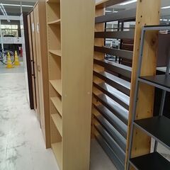 リユースのサカイ栃木店★ジモティ割あり★  本棚 ベージュ W59×D29.5×H180 クリーニング済み TC11168の画像
