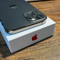 Iphone12pro 256gb ブラック　バッテリー100%100％の画像