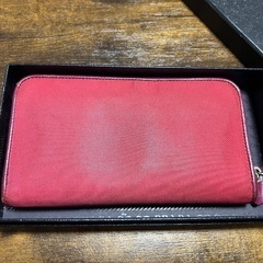 プラダ　長財布の画像