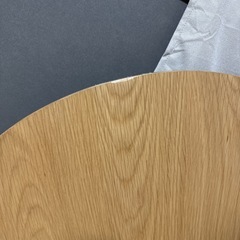 美品 オーク突板 円形ダイニングテーブル 直径90cmの画像