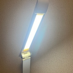 デスクスタンドの画像