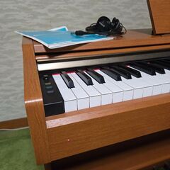 美品 ヤマハ 電子ピアノ J-7000 2003年製の画像