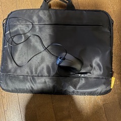 ノートパソコン
の画像
