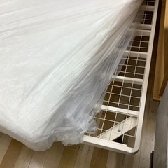 【トレファク　ラパーク岸和田店】セミダブルベッド　ホワイトの画像