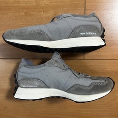 ニューバランス　靴　サイズ18 グレーの画像