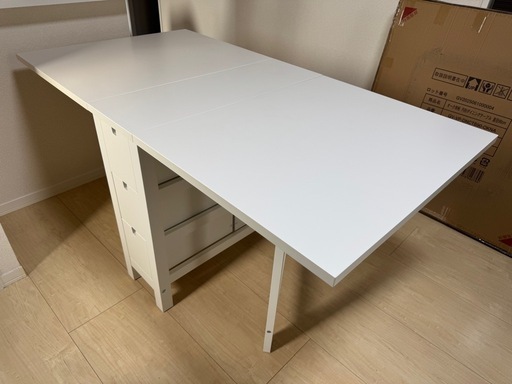 IKEA 伸縮式ダイニングテーブル ホワイト