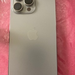 iPhone15pro MAX   512G ほぼ未使用    の画像