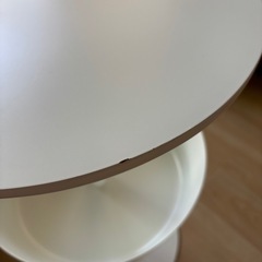IKEA サイドテーブルの画像
