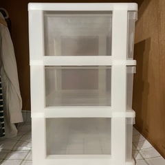 衣装ケース3段の画像