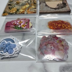 コラージュ 素材ペーパー&フレークシールまとめ売りの画像