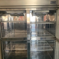 業務用ステンレス冷蔵庫 4ドア（冷凍1・冷蔵3）三相200V　動作良好　¥50,000　宇都宮市引き取り
の画像
