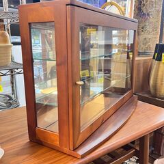 コレクションケース キュリオケース キャビネット 3段 木製×ガラス棚 棚板可動式 横幅60cm奥行23cm高さ40cm (内寸横幅57cm.奥行14cm) ★買取帝国 志木店の画像