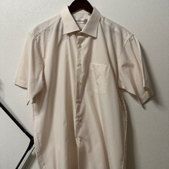 【引渡先お決まり】ジャケット（ユニクロ）と短袖シャツの画像