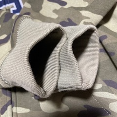 裏起毛パーカー　130の画像