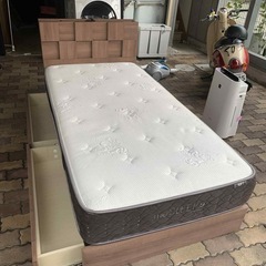 シングルベッド
セットの画像