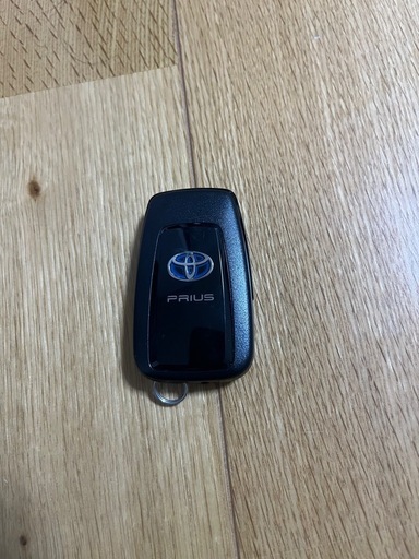 プリウス　カギ