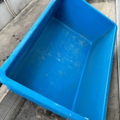 大型　水槽　いけす　キヴォトス400　角型 プラスチック製 業務用容器 ガーデニング 左官 ＤＩＹ園芸 プラ舟 プラ舟ジャンボ ブルコンテナの画像