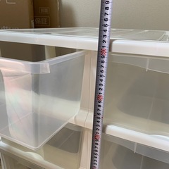 キャスター付き押入れ収納ケース (3段2列) ニトリ製？の画像