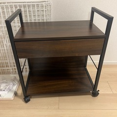 収納
キャスター付きの画像