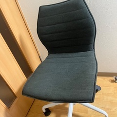椅子の画像