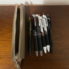 ペンケース　レザー風　ベージュの画像