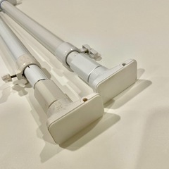耐震突っ張り棒２本の画像