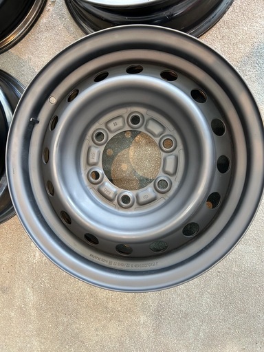 ハイエース純正ホイール ４本セット 中古品 マッド塗装済み 15インチ×6J