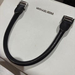 マイケルコースハンドバッグの画像