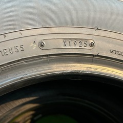 ハイエース キャラバン 新車外し４本セット 工賃廃棄コミコミ価格 195/80R15　107/105N　LTの画像