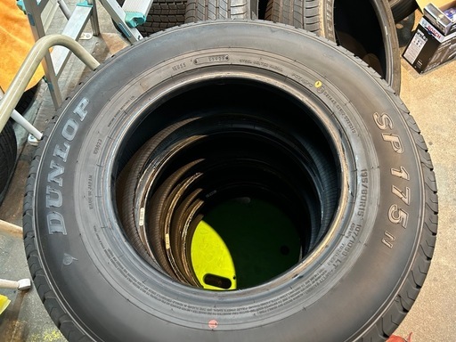 ハイエース キャラバン 新車外し４本セット 工賃廃棄コミコミ価格 195/80R15　107/105N　LT