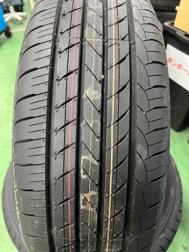 215/65R16 新車取り外し