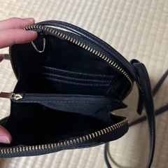 本牛革　お財布ポーチ スマホポーチ ブラックの画像