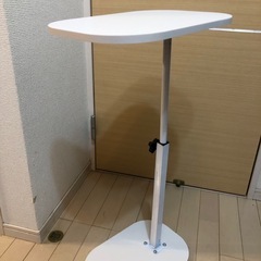 伸縮サイドテーブルの画像