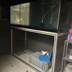 配送可能　1500×600×600(H)    　大型水槽の画像