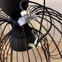 IKEA ペンダントライト 照明（ブラックワイヤーシェード）の画像