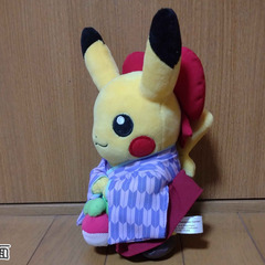 ぬいぐるみ 袴姿のピカチュウの画像