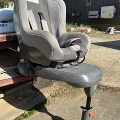 タカタ チャイルドシート【isofix】の画像