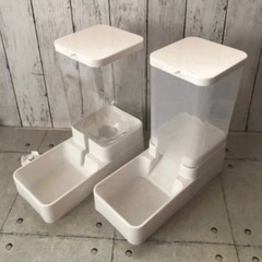 自動給水器 自動給餌器 セット ペットボウル 猫餌皿 ペット 自動 餌 ペットフイーダー 多頭 留守 ペット の画像