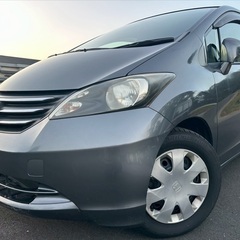 ８人乗り‼️走行10万キロ☆月々1.1万円〜分割払い可❗️車検2年付き！大人気☆HONDA フリード☆HDDナビ付き☆走行中DVD見れます☆ETC付き☆電動スライドドア付き☆ドライブレコーダー付き☆事故修復歴無し☆フル装備☆‼️の画像