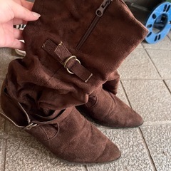 ロングブーツの画像