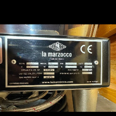 LA MARZOCCO エスプレッソマシンの画像