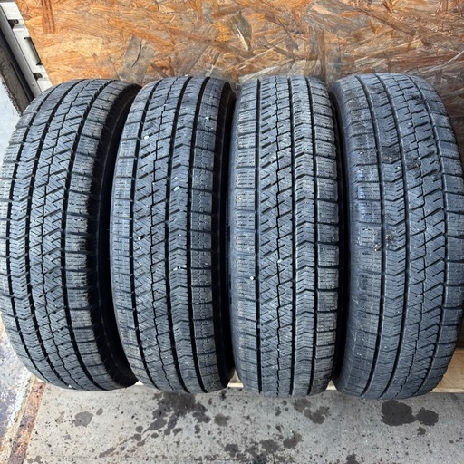 バリ山　BRIDGESTONE ブリヂストン　ブリジストン　VRX2 155/65R14 スタッドレス　タイヤ　2021年製　14インチ