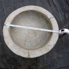 餅つき用の石臼(いしうす)をプレゼントします。　受け渡し場所は松山市小栗です。の画像