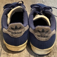 アディダス　スニーカー　26cmの画像