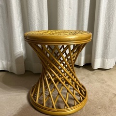 藤イスの画像